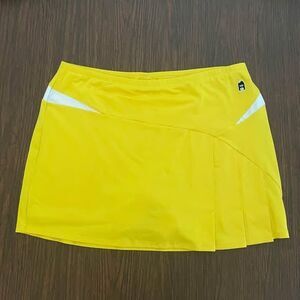 DUC Tennis Skort Size XXL Yellow/White Pleats